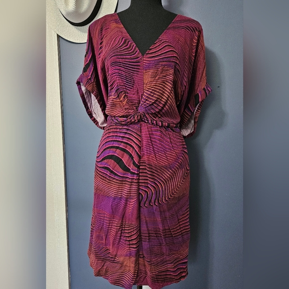 Ava & Viv Dresses & Skirts - Ava & Viv v neck twist waist dress plus size 2X